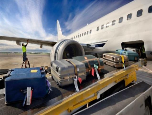 Прокуратура добилась для пассажиров "Аэрофлота" разрешения на суммирование багажа