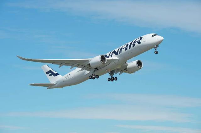 Finnair введет обязательное использование масок во время полета