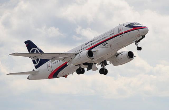 Авиакомпания «Якутия» может отказаться от самолета Sukhoi Superjet 100
