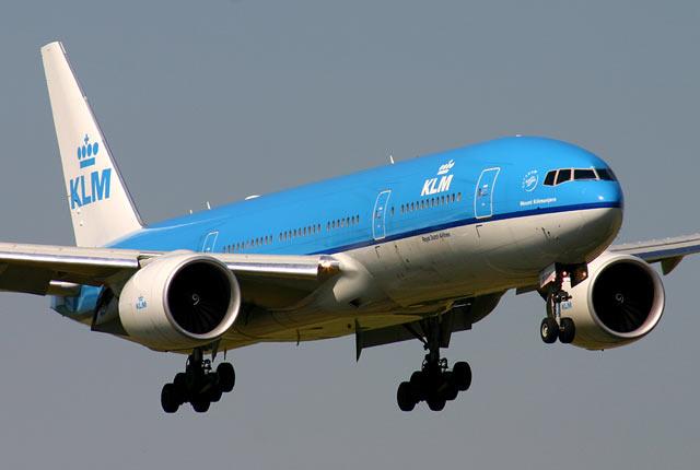 Boeing 777-200
