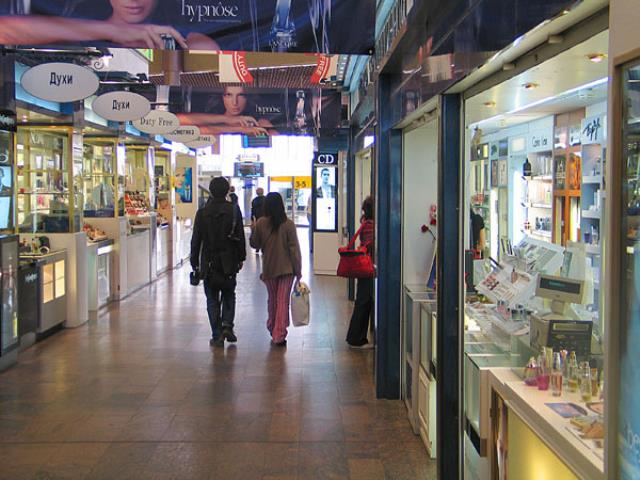 В терминале D аэропорта Шереметьево открылись магазины duty free
