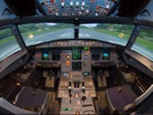 Новый тренажер самолета Boeing 737-800.