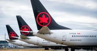 Крупнейшая авиакомпания Канады сократит более 15 тысяч сотрудников