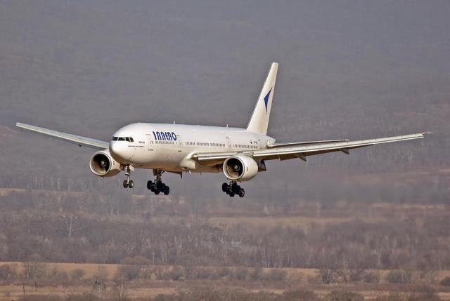 «ИрАэро» выполняет последний рейс из Владивостока в Москву