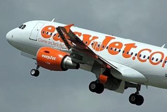 Прибыль авиакомпании easyJet выросла в полтора раза