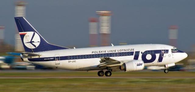 Польская авиакомпания LOT начала полеты из Варшавы в Москву
