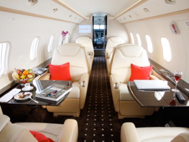 Bombardier Challenger 300