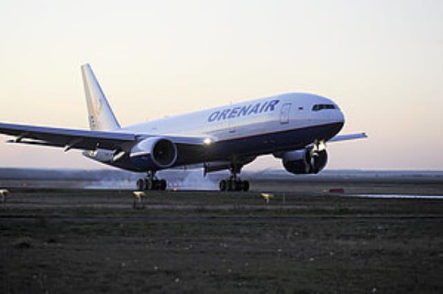 "Оренбургские авиалинии" не подтверждают информацию об отмене чартерных рейсов из Казани