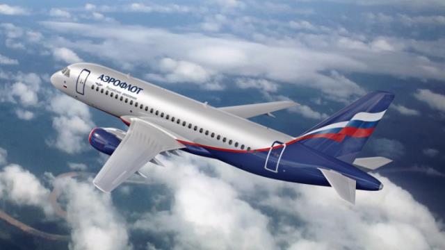 Авиакомпания "Россия" в ближайшие девять месяцев наймет до 40 иностранных пилотов