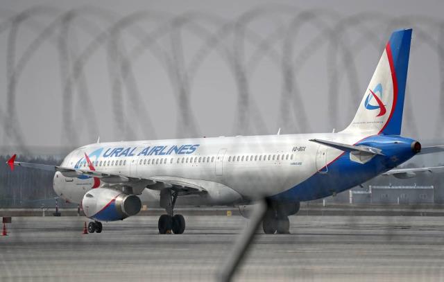 «Уральские авиалинии» вывезли трудовых мигрантов из Екатеринбурга в Узбекистан