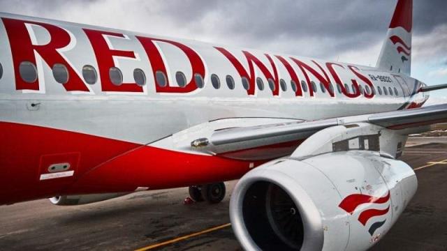 Вылет рейса авиакомпании Red Wings Уфа - Сочи задерживается более чем на 10 часов