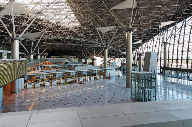 Информация о переводе внутренних рейсов в терминал А аэропорта Внуково