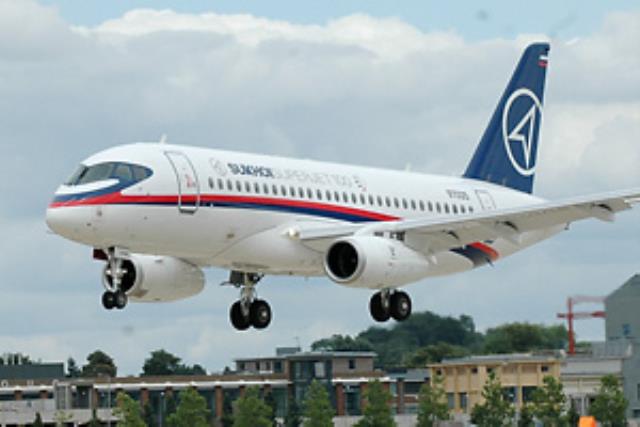 Авиакомпании "Ямал" необходимо до 25 самолетов Sukhoi SuperJet 100.