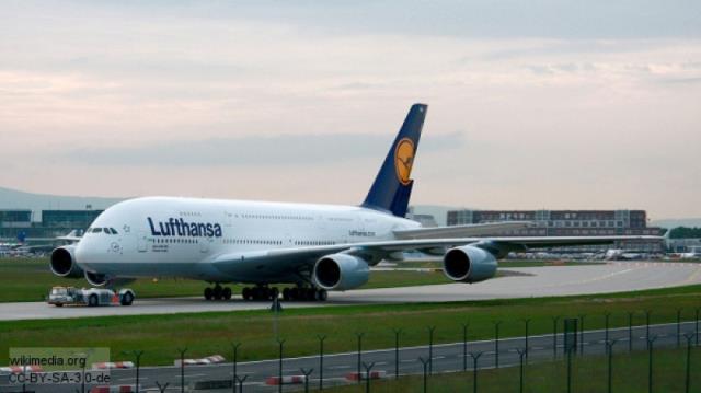 Lufthansa отменила 1,3 тыс. рейсов из-за забастовки