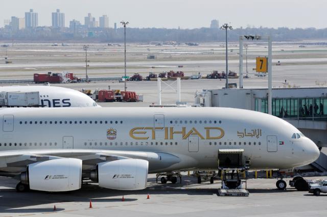 Авиакомпания Etihad опровергла слияние с Emirates