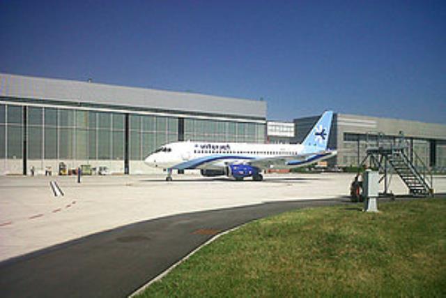 Авиакомпания "Interjet" увеличит парк Sukhoi SuperJet 100 с 20 до 30 единиц