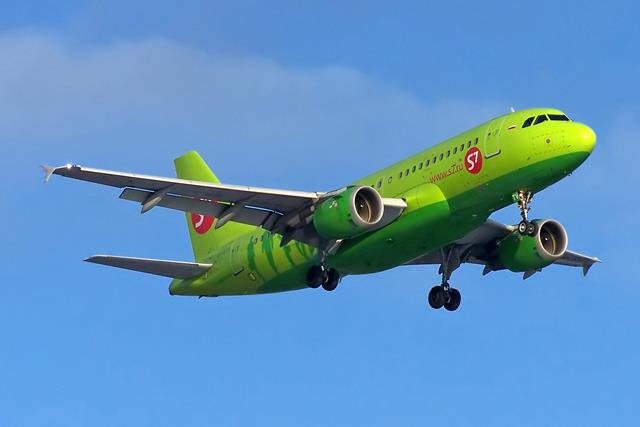 Авиакомпания "S7 Airlines" перевезла в 2015 году более 10,6 млн пассажиров.