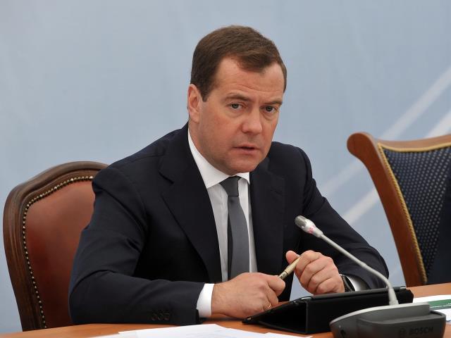 Дмитрий Медведев назвал причину проблем авиакомпании "Трансаэро".