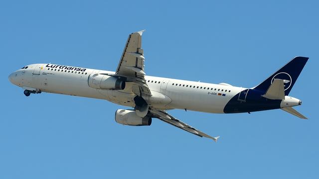 D-AIDK:Airbus A321:Lufthansa