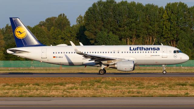 D-AIUJ:Airbus A320-200:Lufthansa