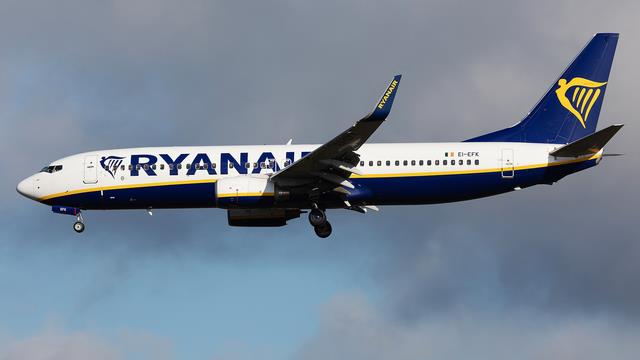 EI-EFK:Boeing 737-800:Ryanair