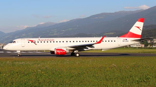 OE-LWC::Austrian Airlines