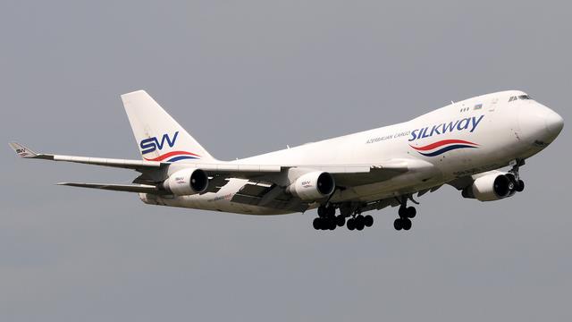 VP-BCR:Boeing 747-400: