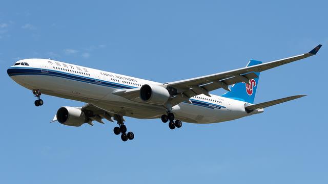 B-5928:Airbus A330-300:China Southern Airlines