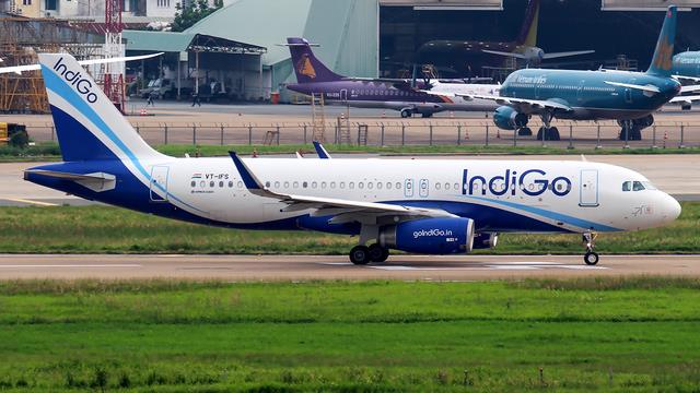VT-IFS:Airbus A320-200:IndiGo