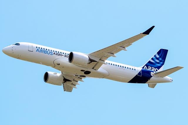 800px-Airbus_A220-300.jpg