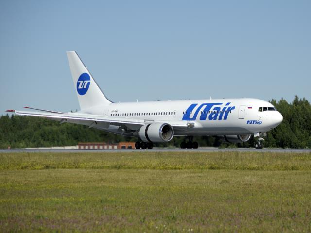 Полёты в аэропорт "Рощино" на широкофюзеляжном самолёте Боинг 767-200 с авиакомпанией "ЮТэйр"